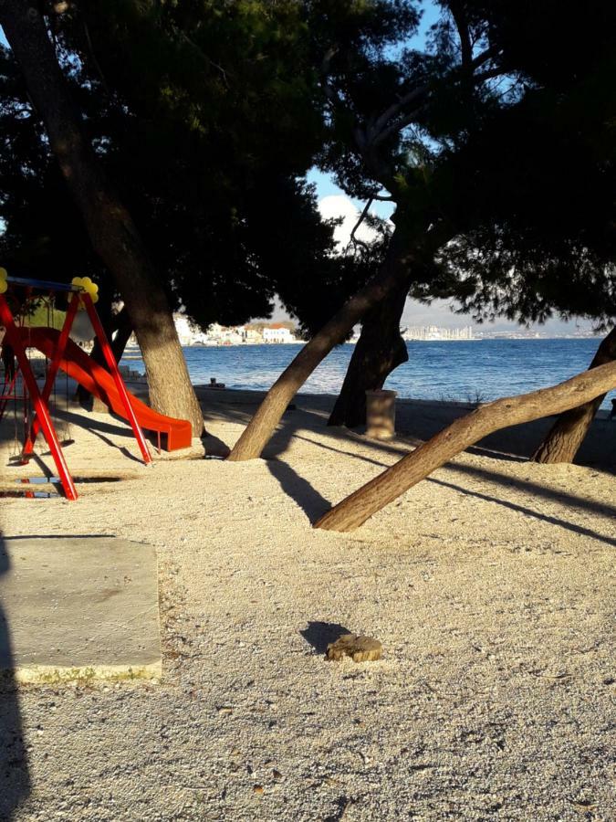 Appartamento Pauli Kaštela Esterno foto