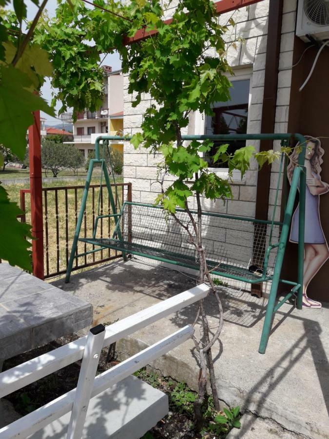 Appartamento Pauli Kaštela Esterno foto